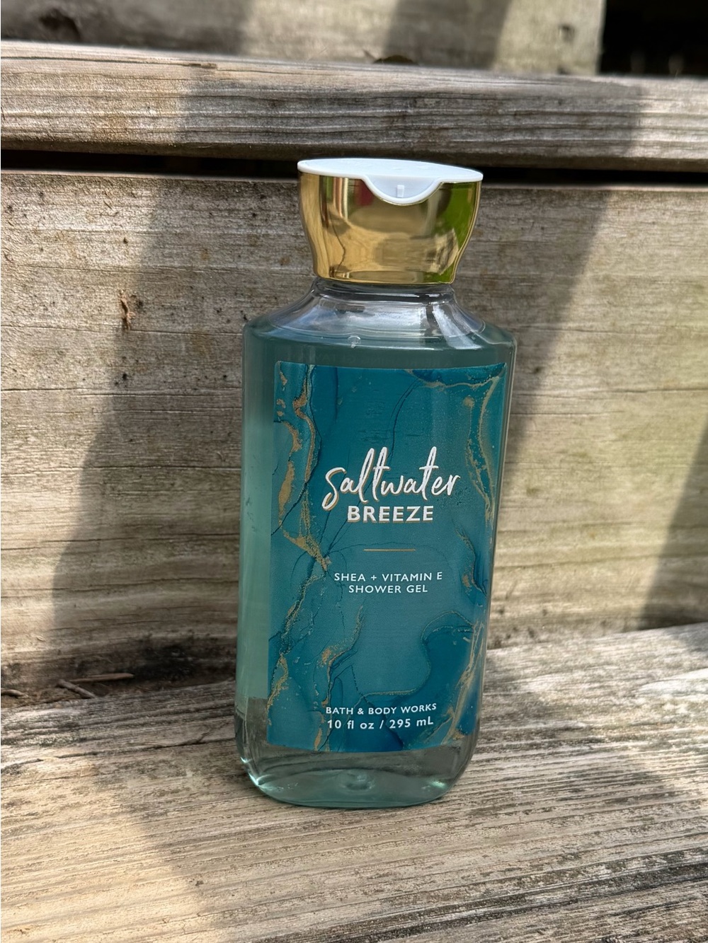 Bath & Body Works Saltwater Breeze Shower Gel - Teal with Gold Cap
